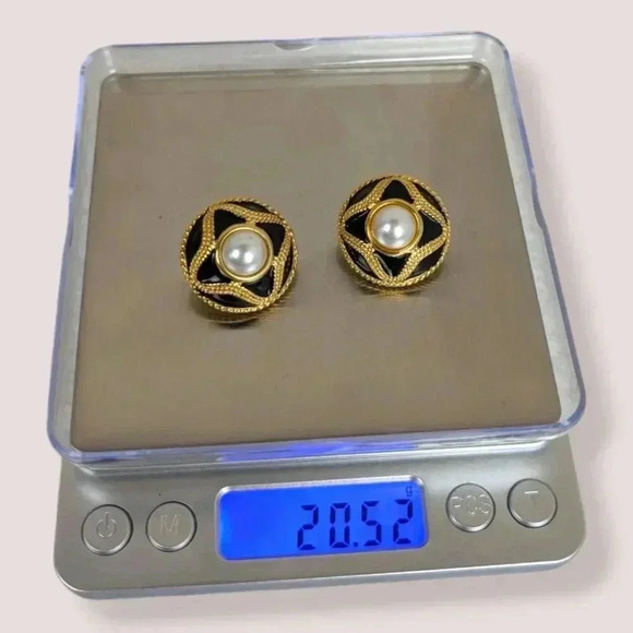 Anne Klein Vintage Pearl Enamel Earrings - Picture 6 of 6